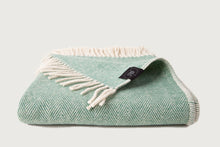 Load image into Gallery viewer, Herringbone Throw &amp; Blanket — Lambswool